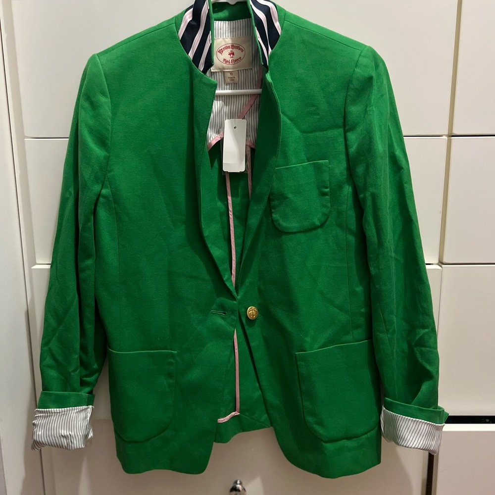 Brooks Brothers Green Blazer with Striped collar and lining